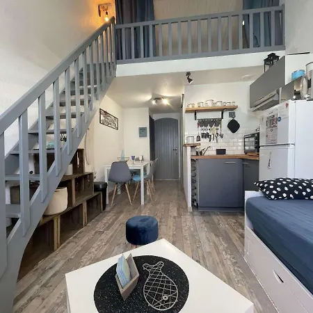 Mezzanine Lumineux Avec Wifi, Idealement Situe, 4 Couchages, A 250m De La Et Du Port - Fr-1-224b-99 Noirmoutier-en-l'Ile
