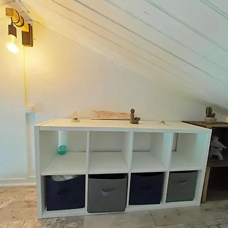 Appartement Mezzanine Lumineux Avec Wifi, Idéalement Situé, 4 Couchages, à 250m De La Et Du Port - Fr-1-224b-99