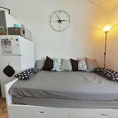 Apartment Mezzanine Lumineux Avec Wifi, Idealement Situe, 4 Couchages, A 250m De La Et Du Port - Fr-1-224b-99 Noirmoutier-en-l'Ile